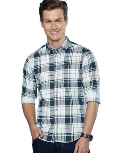 The Garage Men's Cotton Slim Fit Checkered Full Sleeves Cutaway Collar Casual Shirt